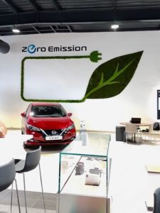 aménagement végétal intérieur concession automobile