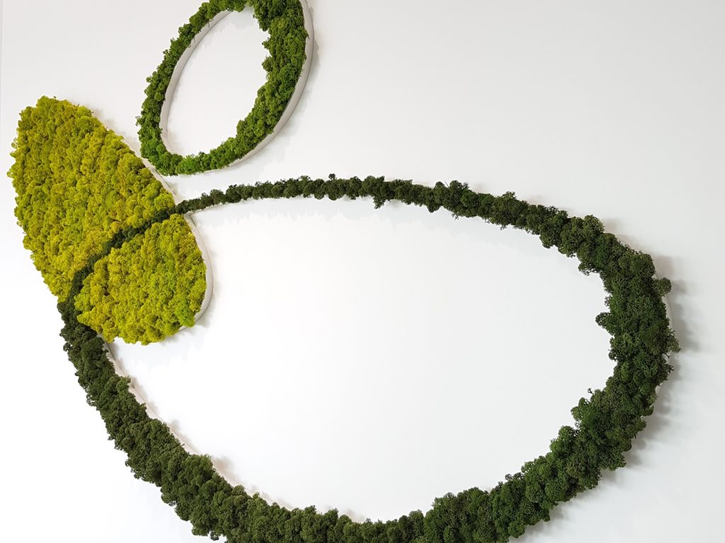 logo végéta avec mousse liquen antea groupe à lyon